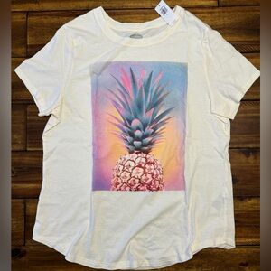 Old Navy Women’s Tee Shirt, Size M, NWT